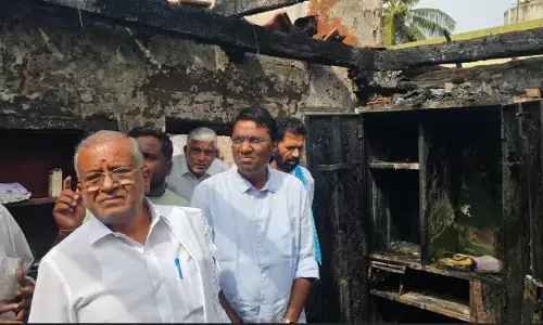 ಮೈಸೂರು | ಆಕಸ್ಮಿಕ ಬೆಂಕಿ ಅವಘಡ; ಮೂರು ಮನೆಗಳು ಬೆಂಕಿಗಾಹುತಿ