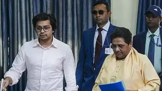 ಸೋದರಳಿಯ ಆಕಾಶ್ ರನ್ನು ಬಿಎಸ್ಪಿಯ ಮುಖ್ಯ ರಾಷ್ಟ್ರೀಯ ಸಂಯೋಜಕರನ್ನಾಗಿ ನೇಮಿಸಿದ ಮಾಯಾವತಿ