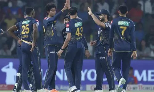 ಐಪಿಎಲ್ ಮೂರು ತಂಡಗಳು ಪ್ಲೇ ಆಫ್‌ಗೆ: ಒಂದು ಸ್ಥಾನಕ್ಕೆ ಪೈಪೋಟಿ