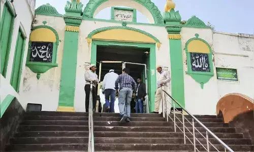 ಸಂಭಾಲ್ ಮಸೀದಿ ಸಮೀಕ್ಷೆ: ವಿಚಾರಣಾ ನ್ಯಾಯಾಲಯದ ಸಮೀಕ್ಷೆ ಆದೇಶವನ್ನು ಎತ್ತಿ ಹಿಡಿದ ಅಲಹಾಬಾದ್ ಹೈಕೋರ್ಟ್