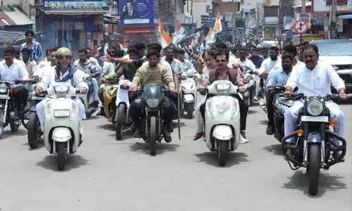 ವಿಜಯನಗರ | ಎರಡು ವರ್ಷದ ಸಾಧನಾ ಸಮಾವೇಶದ ಹಿನ್ನಲೆಯಲ್ಲಿ ಬೈಕ್ ರ್‍ಯಾಲಿ