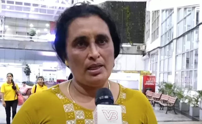 “ನನ್ನ ಮಗಳು ಧೈರ್ಯವಂತೆ, ಆತ್ಮಹತ್ಯೆ ಮಾಡಿಕೊಳ್ಳುವಂಥವಳಲ್ಲ”: ಪಂಜಾಬ್ ನಲ್ಲಿ ಮೃತಪಟ್ಟ ಆಕಾಂಕ್ಷಾ ತಾಯಿ