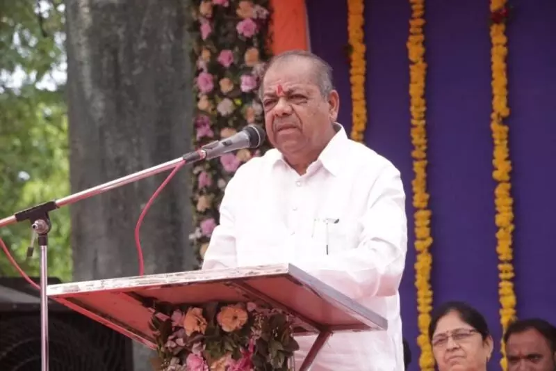 ಬಚ್ಚುಭಾಯಿ ಖಬಾಡ್