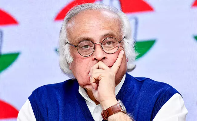 ಕಠಿಣ ಪ್ರಶ್ನೆಗಳಿಂದ ಗಮನ ಬೇರೆಡೆಗೆ ಸೆಳೆಯಲು ಪ್ರಧಾನಿ ಮೋದಿ ನಿಯೋಗವನ್ನು ಕಳಿಸುತ್ತಿದ್ದಾರೆ: ಜೈರಾಮ್ ರಮೇಶ್