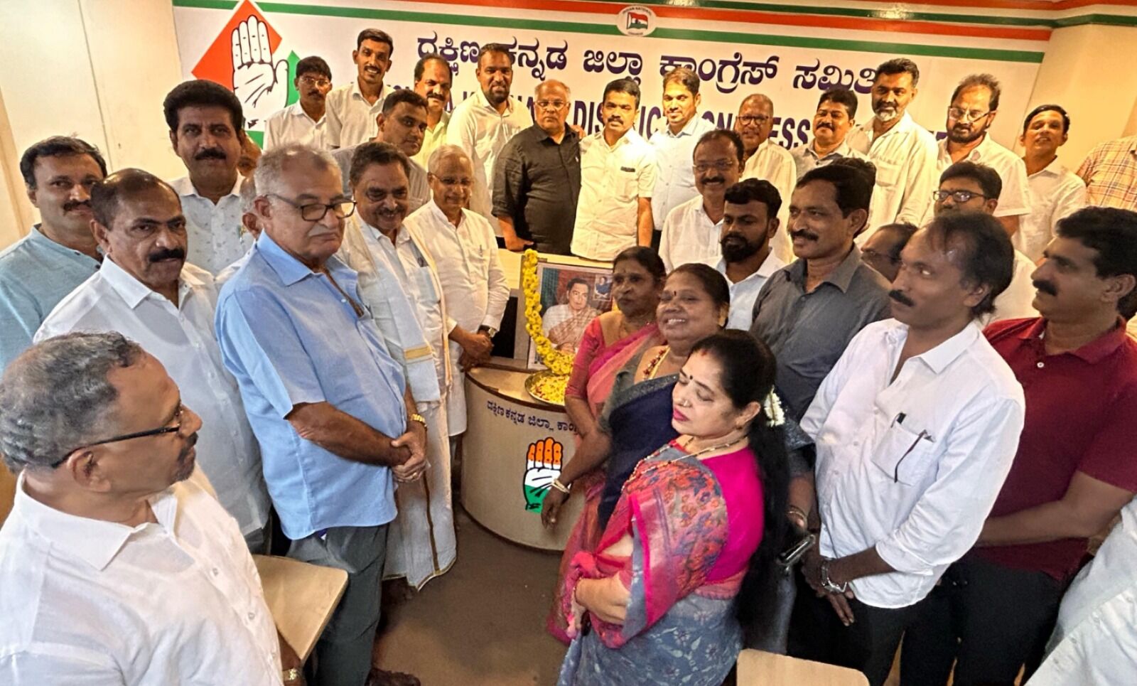 ಆಧುನಿಕ ಭಾರತ ನಿರ್ಮಾಣಕ್ಕೆ ರಾಜೀವ್ ಗಾಂಧಿ ಅಡಿಗಲ್ಲು: ರಮಾನಾಥ ರೈ