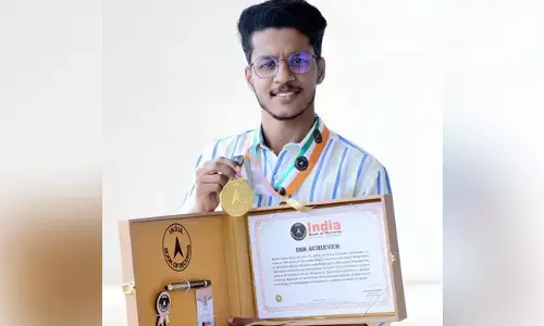 ಅಲೋಶಿಯಸ್ ಸ್ನಾತಕೋತ್ತರ ವಿದ್ಯಾರ್ಥಿಗೆ ಇಂಡಿಯಾ ಬುಕ್ ಆಫ್ ರೆಕಾರ್ಡ್ಸ್ ಪ್ರಶಸ್ತಿ