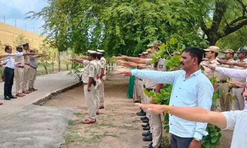 ಕಲಬುರಗಿ | ಕೇಂದ್ರ ಕಾರಾಗೃಹದಲ್ಲಿ ಭಯೋತ್ಪಾದನಾ ವಿರೋಧಿ ದಿನದ ನಿಮಿತ್ತ ಪ್ರಮಾಣ ವಚನ ಸ್ವೀಕಾರ