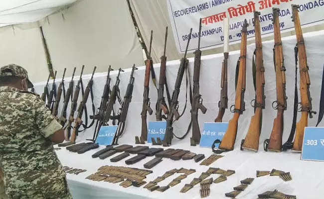 ಛತ್ತೀಸ್ ಗಢ | ಭದ್ರತಾ ಪಡೆಗಳು - ನಕ್ಸಲರ ನಡುವಿನ ಗುಂಡಿನ ಚಕಮಕಿ; ಓರ್ವ ಕೋಬ್ರಾ ಕಮಾಂಡೊ, ನಕ್ಸಲ್ ಮೃತ್ಯು ಛತ್ತೀಸ್ ಗಢ | ಭದ್ರತಾ ಪಡೆಗಳು - ನಕ್ಸಲರ ನಡುವಿನ ಗುಂಡಿನ ಚಕಮಕಿ; ಓರ್ವ ಕೋಬ್ರಾ ಕಮಾಂಡೊ, ನಕ್ಸಲ್ ಮೃತ್ಯು