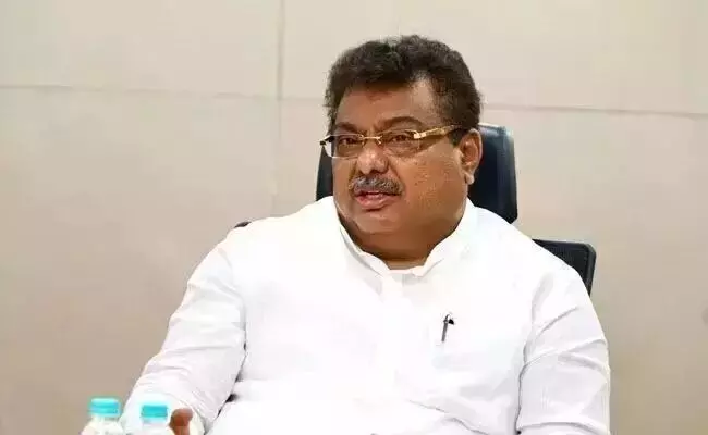 ಚಿಕ್ಕಮಗಳೂರು ಏರ್-ಸ್ಟ್ರಿಪ್ ನಿರ್ಮಾಣ: ಸಂಪುಟ ಸಭೆಗೆ ಕಡತ ಮಂಡಿಸಲು ಎಂ.ಬಿ.ಪಾಟೀಲ್ ಸೂಚನೆ ಚಿಕ್ಕಮಗಳೂರು ಏರ್-ಸ್ಟ್ರಿಪ್ ನಿರ್ಮಾಣ: ಸಂಪುಟ ಸಭೆಗೆ ಕಡತ ಮಂಡಿಸಲು ಎಂ.ಬಿ.ಪಾಟೀಲ್ ಸೂಚನೆ