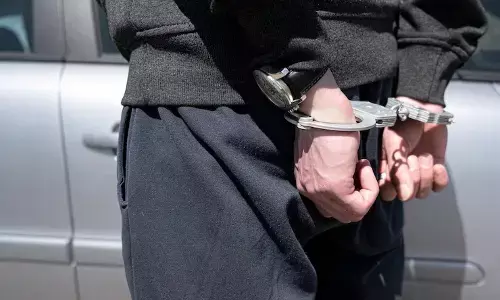 ದೆಹಲಿಯಲ್ಲಿ ಉಗ್ರ ದಾಳಿಯ ಸಂಚು ವಿಫಲ; ಇಬ್ಬರ ಬಂಧನ