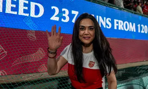 ಪಂಜಾಬ್ ಕಿಂಗ್ಸ್‌‌ನ ಸಹ ಮಾಲಕರ ವಿರುದ್ಧ ಕೋರ್ಟ್ ಮೆಟ್ಟಿಲೇರಿದ ಪ್ರೀತಿ ಝಿಂಟಾ