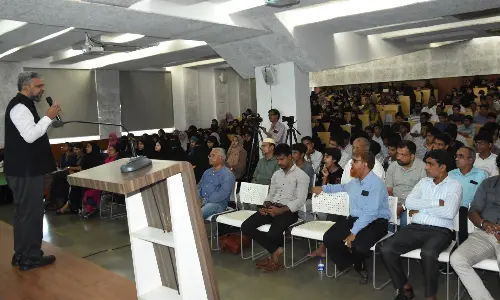 ಬ್ಯಾರೀಸ್ ನಾಲೆಜ್ ಕ್ಯಾಂಪಸ್ ನಲ್ಲಿ ಬ್ಯಾರೀಸ್ ಕ್ಯಾಂಪಸ್ ಕನೆಕ್ಟ್ ಕಾರ್ಯಕ್ರಮ