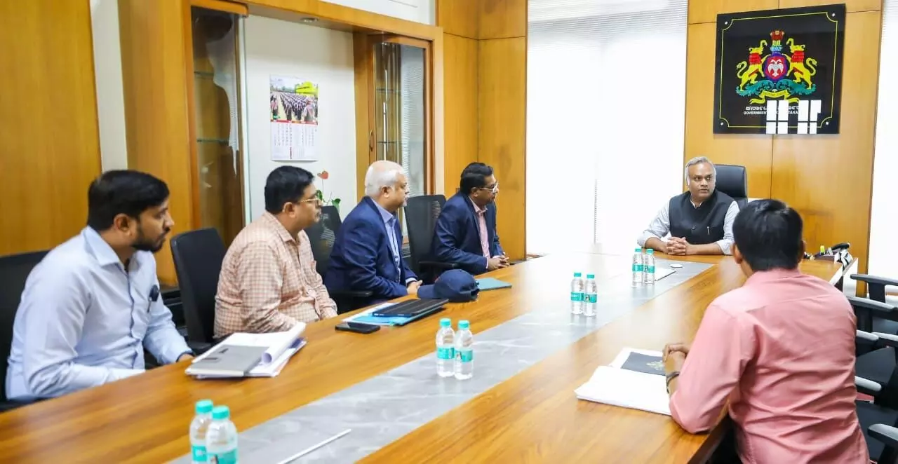 ಕಲಬುರಗಿ ನಗರಕ್ಕೆ ಕುಡಿಯುವ ನೀರು ಯೋಜನೆ ವಿಳಂಬ ಮಾಡಿದ ಎಲ್ ಅಂಡ್ ಟಿ ಕಂಪನಿ ಅಧಿಕಾರಿಗಳೊಂದಿಗೆ ಸಚಿವ ಪ್ರಿಯಾಂಕ್ ಖರ್ಗೆ ಸಭೆ ಕಲಬುರಗಿ ನಗರಕ್ಕೆ ಕುಡಿಯುವ ನೀರು ಯೋಜನೆ ವಿಳಂಬ ಮಾಡಿದ ಎಲ್ ಅಂಡ್ ಟಿ ಕಂಪನಿ ಅಧಿಕಾರಿಗಳೊಂದಿಗೆ ಸಚಿವ ಪ್ರಿಯಾಂಕ್ ಖರ್ಗೆ ಸಭೆ