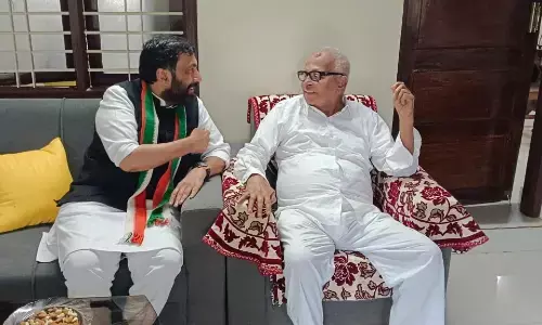 ಹಿರಿಯ ಕಾಂಗ್ರೆಸ್ ನಾಯಕ ಜನಾರ್ದನ ಪೂಜಾರಿ ಮನೆಗೆ ಸಲಿಂ ಅಹ್ಮದ್ ಭೇಟಿ