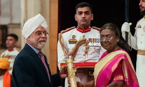 ಸುಪ್ರೀಂ ಕೋರ್ಟ್ ನ ಮಾಜಿ ಸಿಜೆಐ ಕೆಹರ್‌ ಸೇರಿದಂತೆ ಒಟ್ಟು 68 ಮಂದಿ ಸಾಧಕರಿಗೆ ಪದ್ಮ ಪ್ರಶಸ್ತಿಗಳ ಪ್ರದಾನ