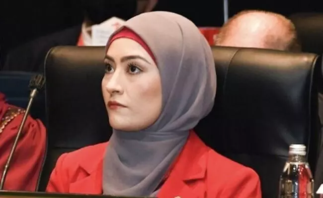 ಮದ್ಯಪಾನ, ನೃತ್ಯಕ್ಕೆ ಬಲವಂತ : ಹಿಜಾಬ್ ಧರಿಸಿದ ಆಸ್ಟ್ರೇಲಿಯಾದ ಪ್ರಥಮ ಸೆನೆಟ್ ಸದಸ್ಯೆ ಆರೋಪ