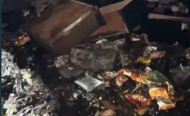 ಕಲಬುರಗಿ | ಶಾರ್ಟ್ ಸರ್ಕ್ಯೂಟ್‌ನಿಂದ ಅಂಗಡಿ ಸುಟ್ಟು ಕರಕಲು