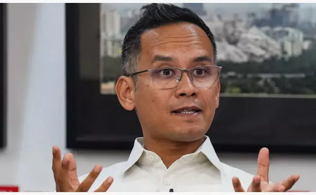 ಹವಾಮಾನ ಯೋಜನೆಯ ಭಾಗವಾಗಿ ಪತ್ನಿ ತೆರಳಿದ್ದರು, ನಾನೂ ಒಮ್ಮೆ ಭೇಟಿ ನೀಡಿದ್ದೆ: ಪಾಕಿಸ್ತಾನದ ಸಂಪರ್ಕ ಆರೋಪದ ಕುರಿತು ಗೌರವ್ ಗೊಗೊಯ್ ಸ್ಪಷ್ಟನೆ