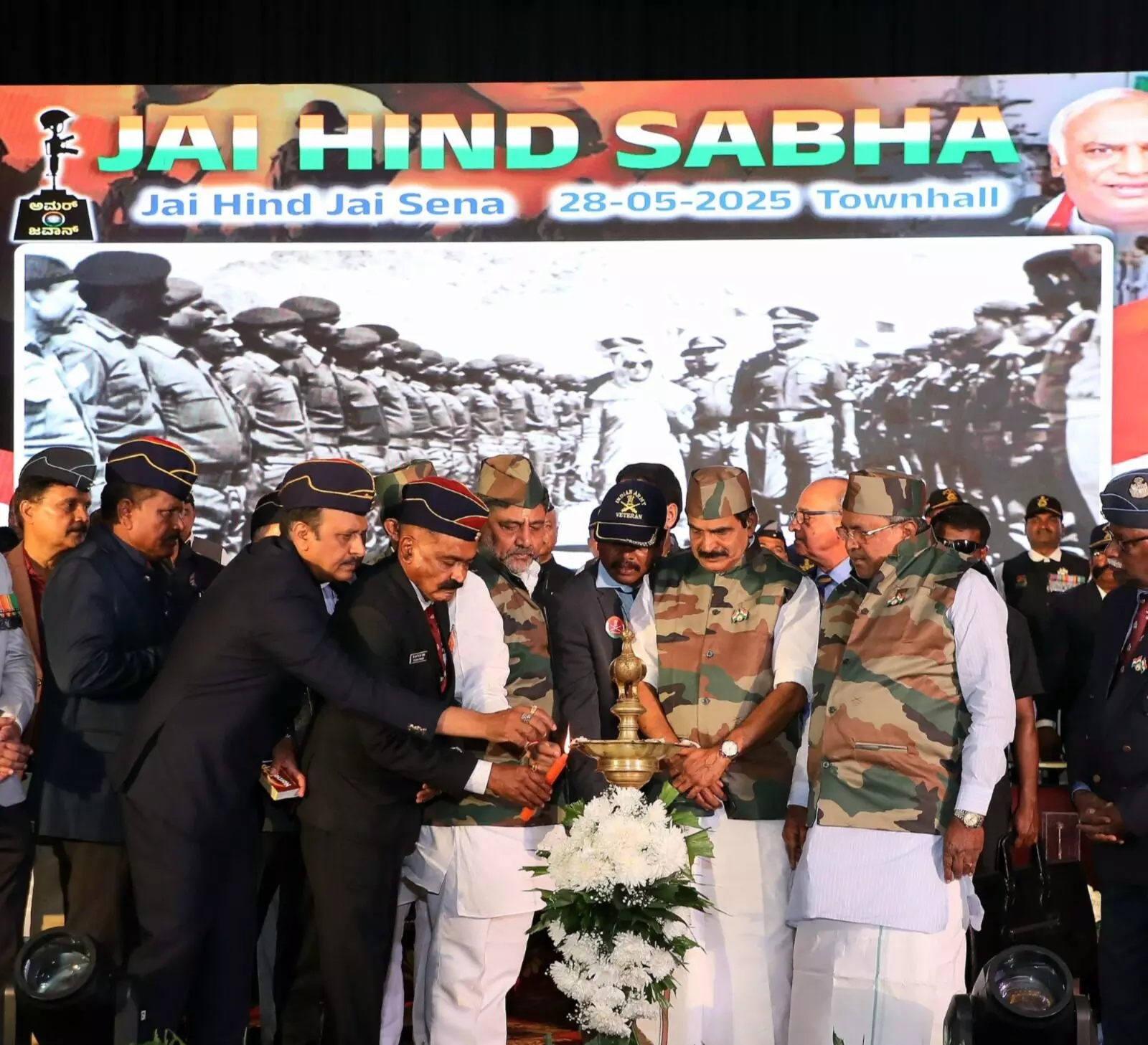 ಭಾರತದ ವಿದೇಶಾಂಗ ನೀತಿ ನಿಯಂತ್ರಣ ಹೊಸದಿಲ್ಲಿ ಬದಲು ವಾಷಿಂಗ್ಟನ್ನಲ್ಲಿದೆ: ಕೆ.ಸಿ.ವೇಣುಗೋಪಾಲ್ ಭಾರತದ ವಿದೇಶಾಂಗ ನೀತಿ ನಿಯಂತ್ರಣ ಹೊಸದಿಲ್ಲಿ ಬದಲು ವಾಷಿಂಗ್ಟನ್ನಲ್ಲಿದೆ: ಕೆ.ಸಿ.ವೇಣುಗೋಪಾಲ್