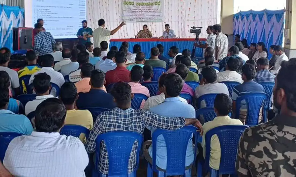 ಹಂಗಾರಕಟ್ಟೆಯಲ್ಲಿ ಕೋಸ್ಟಲ್ ಬರ್ತ್ ಅಭಿವೃದ್ಧಿ: ಪರಿಸದ ಸಾರ್ವಜನಿಕರ ಅಹವಾಲು ಆಲಿಕೆ ಸಭೆ