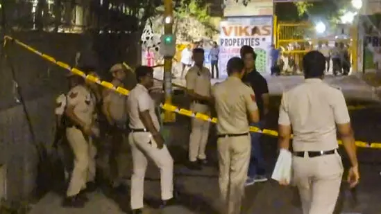 ದೆಹಲಿ ವಿವಿ ಕ್ಯಾಂಪಸ್ ಬಳಿ ಗೋಮಾಂಸ ಮಾರಾಟ ಶಂಕೆಯಿಂದ ವ್ಯಕ್ತಿಗೆ ಥಳಿತ