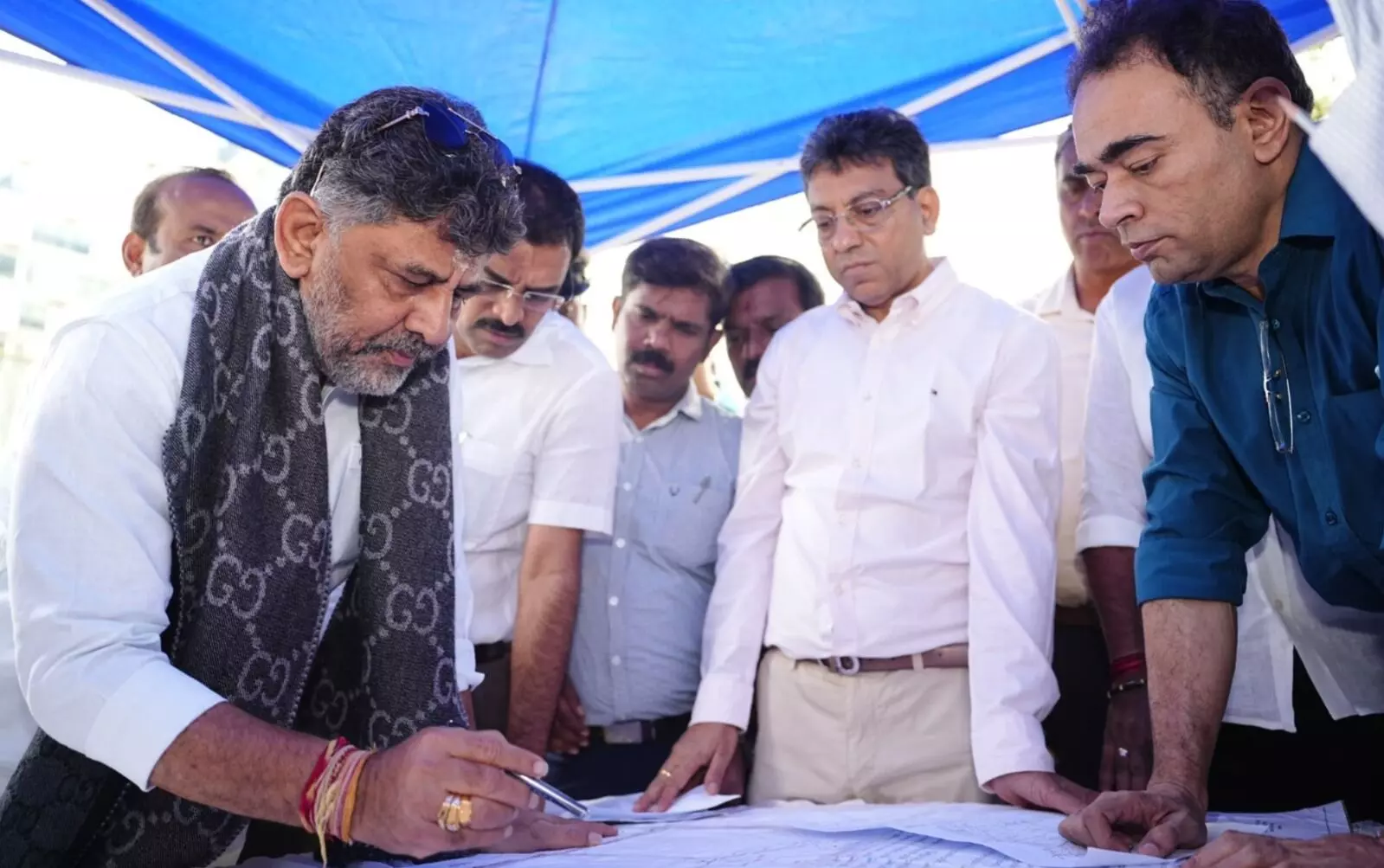 ಮಳೆ ನೀರು ಸರಾಗವಾಗಿ ಹರಿಯಲು ಅಡ್ಡವಿರುವ ಕಟ್ಟಡಗಳನ್ನು ವಿಪತ್ತು ನಿರ್ವಹಣೆ ಕಾಯ್ದೆ ಅಡಿ ತೆರವಿಗೆ ಸೂಚನೆ : ಡಿಸಿಎಂ ಡಿ.ಕೆ. ಶಿವಕುಮಾರ್