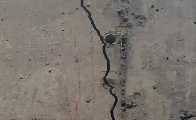 ಉಪ್ಪಿನಂಗಡಿ | ರಾಷ್ಟ್ರೀಯ ಹೆದ್ದಾರಿ ಕಾಮಗಾರಿಯ ತಡೆಗೋಡೆಯಲ್ಲಿ ಬಿರುಕು