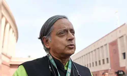 ನನಗೆ ಮಾಡಲು ಇನ್ನೂ ಉತ್ತಮ ಕೆಲಸಗಳಿವೆ: ಕಾಂಗ್ರೆಸ್ ಆರೋಪಕ್ಕೆ ಶಶಿ ತರೂರ್ ತಿರುಗೇಟು