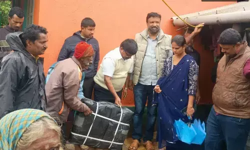 ಕೊಡಗಿನಲ್ಲಿ ತಗ್ಗಿದ ಮಳೆ | ಪರಿಹಾರ ಕಾರ್ಯ ಬಿರುಸು : ಮಡಿಕೇರಿಯಲ್ಲಿ ಚಳಿ ಗಾಳಿ ಅಧಿಕ