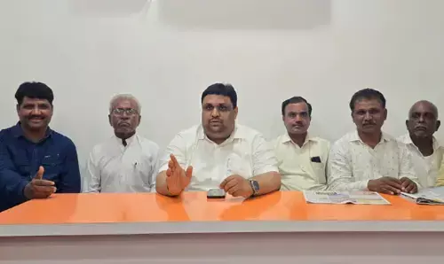 ಕಲಬುರಗಿ | ಎನ್. ರವಿಕುಮಾರ್, ಛಲವಾದಿ ನಾರಾಯಣ್ ಸ್ವಾಮಿ ಅವರನ್ನು ಬಿಜೆಪಿ ಪಕ್ಷದಿಂದ ಉಚ್ಛಾಟಿಸುವಂತೆ ದೀಪಕನಾಗ್ ಪುಣ್ಯಶೆಟ್ಟಿ ಆಗ್ರಹ