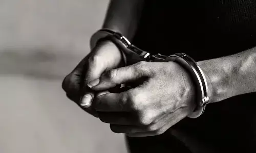 ಪಶ್ಚಿಮಬಂಗಾಳ: ಅತ್ತಿಗೆಯ ಹತ್ಯೆಗೈದು, ರುಂಡ ಹಿಡಿದುಕೊಂಡು ತಿರುಗಾಡುತ್ತಿದ್ದ ವ್ಯಕ್ತಿಯ ಬಂಧನ