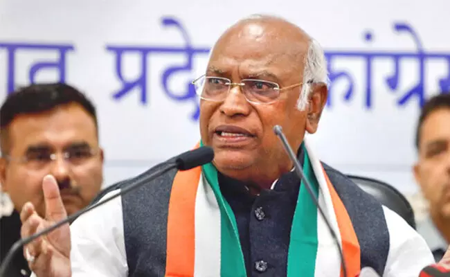 ಆಪರೇಷನ್ ಸಿಂಧೂರ್ ಕಾರ್ಯಾಚರಣೆ ಕುರಿತು ಸೇನಾ ಮುಖ್ಯಸ್ಥರ ಹೇಳಿಕೆ: ವಿಶೇಷ ಸಂಸತ್ ಅಧಿವೇಶನಕ್ಕೆ ಕಾಂಗ್ರೆಸ್ ಆಗ್ರಹ