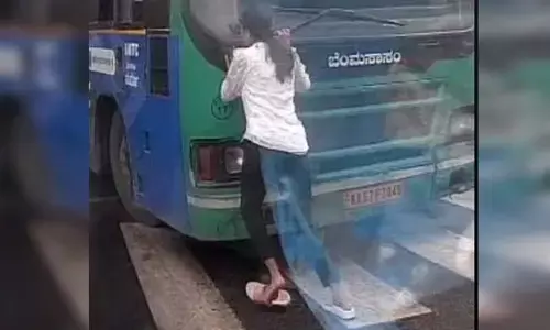 ಬೆಂಗಳೂರು | ಯುವತಿ ಮೇಲೆ ಬಿಎಂಟಿಸಿ ಬಸ್ ಹತ್ತಿಸಲು ಯತ್ನಿಸಿದ ಆರೋಪ; ಚಾಲಕ ಅಮಾನತು