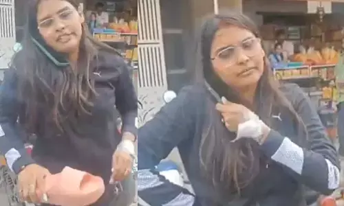 ಬೆಂಗಳೂರು| ರಿಕ್ಷಾ ಚಾಲಕನಿಗೆ ಚಪ್ಪಲಿಯಿಂದ ಹಲ್ಲೆ; ಪೊಲೀಸರೆದುರು ತಪ್ಪೊಪ್ಪಿಕೊಂಡ ಯುವತಿ