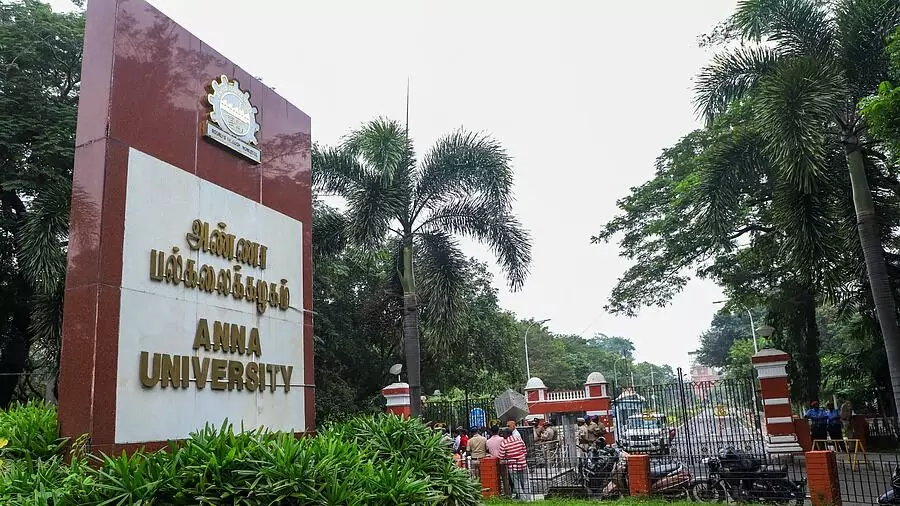 ಅಣ್ಣಾ ವಿವಿಯಲ್ಲಿನ ಲೈಂಗಿಕ ದೌರ್ಜನ್ಯ ಪ್ರಕರಣ; ಅಪರಾಧಿಗೆ ಕನಿಷ್ಠ 30 ವರ್ಷಗಳ ಜೀವಾವಧಿ ಶಿಕ್ಷೆ ವಿಧಿಸಿದ ನ್ಯಾಯಾಲಯ! ಅಣ್ಣಾ ವಿವಿಯಲ್ಲಿನ ಲೈಂಗಿಕ ದೌರ್ಜನ್ಯ ಪ್ರಕರಣ; ಅಪರಾಧಿಗೆ ಕನಿಷ್ಠ 30 ವರ್ಷಗಳ ಜೀವಾವಧಿ ಶಿಕ್ಷೆ ವಿಧಿಸಿದ ನ್ಯಾಯಾಲಯ!