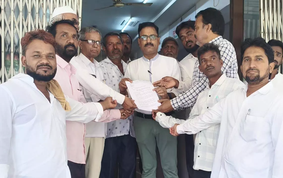 ದಕ್ಷಿಣ ಕನ್ನಡ ಜಿಲ್ಲೆಯಲ್ಲಿ ನಡೆಯುತ್ತಿರುವ ಅಮಾಯಕರ ಕೊಲೆಗಳನ್ನು ಖಂಡಿಸಿ ಜಾತ್ಯತೀತ ನಾಗರಿಕರ ವೇದಿಕೆಯಿಂದ ಸಿಎಂಗೆ ಮನವಿ