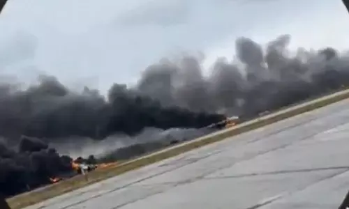 ರಷ್ಯಾದ ಒಳಪ್ರದೇಶಗಳ 5 ವಾಯುನೆಲೆಗಳ ಮೇಲೆ ಉಕ್ರೇನ್ ಡ್ರೋನ್ ದಾಳಿ; 40 ವಿಮಾನಗಳಿಗೆ ಹಾನಿ