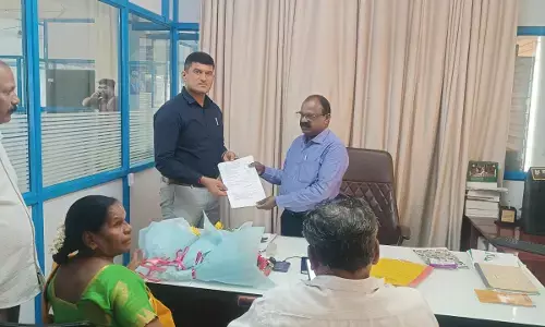 ಉಳ್ಳಾಲ ನಗರಸಭೆಯ ನೂತನ ಪೌರಾಯುಕ್ತ ನವೀನ್ ಹೆಗ್ಡೆ ಅಧಿಕಾರ ಸ್ವೀಕಾರ