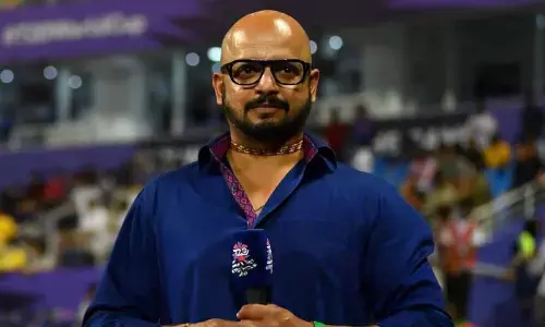 ಐಪಿಎಲ್ ಕಮೆಂಟರಿ ವೇಳೆ ಡಿಸ್ಮಿಸ್ ಬದಲು ಡಿಮೈಸೆಸ್ ಎಂದ ಮುರಳಿ ಕಾರ್ತಿಕ್!