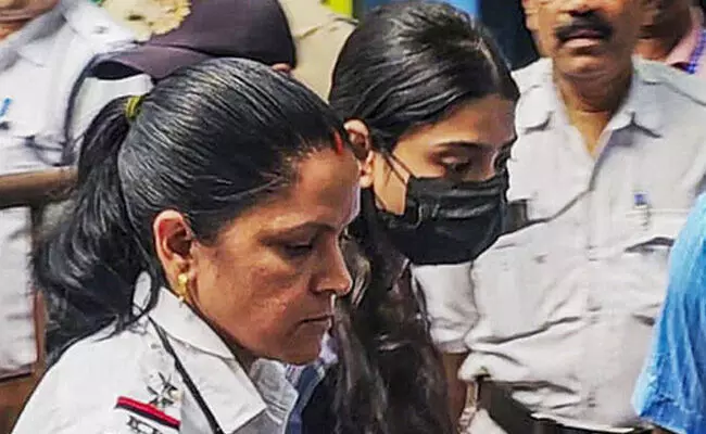 ʼವಾಕ್ ಸ್ವಾತಂತ್ರ್ಯʼ ಧಾರ್ಮಿಕ ಭಾವನೆಗಳಿಗೆ ನೋವುಂಟು ಮಾಡುವುದನ್ನು ಅನುಮತಿಸುವುದಿಲ್ಲ: ಶರ್ಮಿಷ್ಠಾ ಪನೋಲಿಗೆ ಜಾಮೀನು ನಿರಾಕರಿಸಿದ ನ್ಯಾಯಾಲಯ