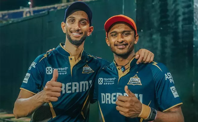 ಐಪಿಎಲ್ ಸೀಸನ್ ನ ಆರೆಂಜ್, ಪರ್ಪಲ್ ಕ್ಯಾಪ್ ಸೇರಿ ಪ್ರಶಸ್ತಿಗಳ ಪೂರ್ಣ ಪಟ್ಟಿ...