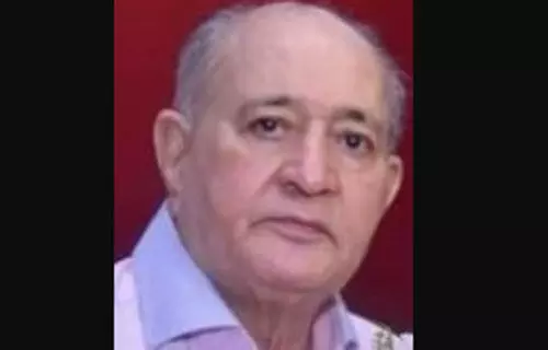 ಹೊಟೇಲ್ ಉದ್ಯಮಿ ಸುರೇಶ್ ಪೂಜಾರಿ ಪಡುಕೋಣೆ ನಿಧನ ಹೊಟೇಲ್ ಉದ್ಯಮಿ ಸುರೇಶ್ ಪೂಜಾರಿ ಪಡುಕೋಣೆ ನಿಧನ