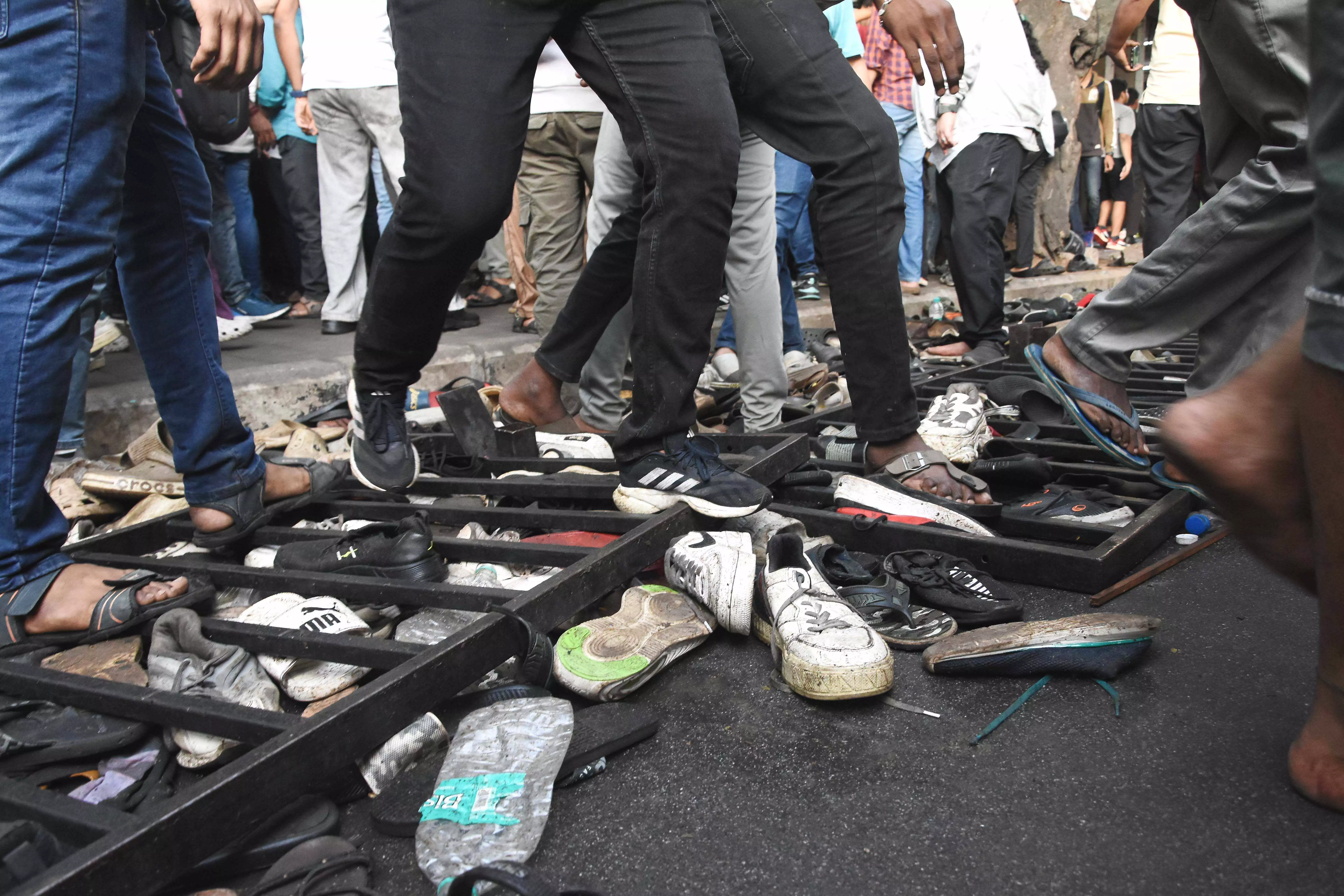 ಬೆಂಗಳೂರು: ಕಾಲ್ತುಳಿತದಲ್ಲಿ ಮೃತಪಟ್ಟ 11 ಮಂದಿಯ ವಿವರ ಇಲ್ಲಿದೆ...