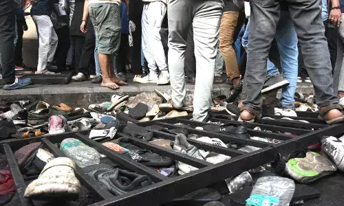 ಬೆಂಗಳೂರು| ಕಾಲ್ತುಳಿತದಲ್ಲಿ 13 ವರ್ಷದ ಬಾಲಕಿ ಸಹಿತ 11 ಮಂದಿ ಬಲಿ