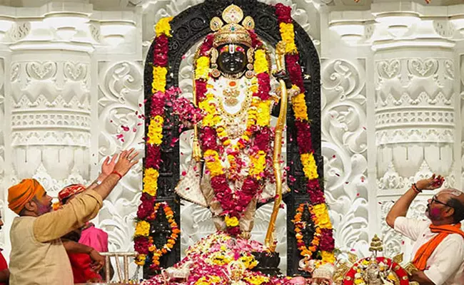 3.85 ಕೋಟಿ ರೂ. ಮೌಲ್ಯದ ‘ಅಯೋಧ್ಯೆ ರಮಲಲ್ಲಾ ಪ್ರಸಾದ’ ವಂಚನೆ ಜಾಲ ಬಯಲು; ಆರೋಪಿಯ ಬಂಧನ 3.85 ಕೋಟಿ ರೂ. ಮೌಲ್ಯದ ‘ಅಯೋಧ್ಯೆ ರಮಲಲ್ಲಾ ಪ್ರಸಾದ’ ವಂಚನೆ ಜಾಲ ಬಯಲು; ಆರೋಪಿಯ ಬಂಧನ