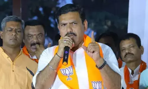 ಕಾಲ್ತುಳಿತ ಪ್ರಕರಣ | ಭಾರೀ ಜನಸಂದಣಿಯನ್ನು ನಿರೀಕ್ಷಿಸಿರಲಿಲ್ಲ ಎನ್ನುವ ಮೂಲಕ ಯಾರನ್ನು ಮೂರ್ಖರನ್ನಾಗಿಸುತ್ತಿದ್ದೀರಿ?: ಡಿಕೆಶಿ ವಿರುದ್ಧ ವಿಜಯೇಂದ್ರ ಆಕ್ರೋಶ