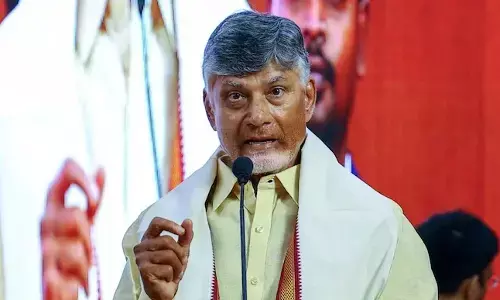 ಭ್ರಷ್ಟಾಚಾರ ನಿರ್ಮೂಲನೆ ಮಾಡಲು 500 ರೂ.ಮುಖಬೆಲೆಯ ನೋಟುಗಳನ್ನು ಹಿಂಪಡೆಯಬೇಕು: ಚಂದ್ರಬಾಬು ನಾಯ್ಡು