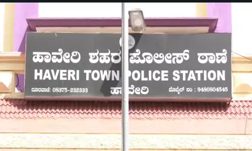 ಹಾವೇರಿ | ಪೌರ ಕಾರ್ಮಿಕನ ಮೇಲಿನ ಹಲ್ಲೆ ಪ್ರಕರಣ: ಆರೋಪಿಗಳ ಬಂಧನಕ್ಕೆ ಆಗ್ರಹಿಸಿ ಪ್ರತಿಭಟನೆ