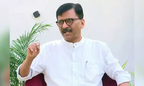 ರಾಹುಲ್ ಗಾಂಧಿ ಚುನಾವಣಾ ಆಯೋಗವನ್ನು ಪ್ರಶ್ನಿಸಿದರೆ ಬಿಜೆಪಿ ಯಾಕೆ ಪ್ರತಿಕ್ರಿಯಿಸಬೇಕು?: ಸಂಜಯ್ ರಾವತ್ ಪ್ರಶ್ನೆ