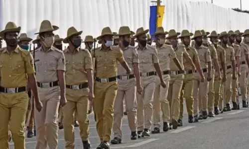 ಪೊಲೀಸ್ ಕಾರ್ಯಾಚರಣೆಗೆ ರಾಜಕೀಯ ಬಣ್ಣ ಬೇಡ